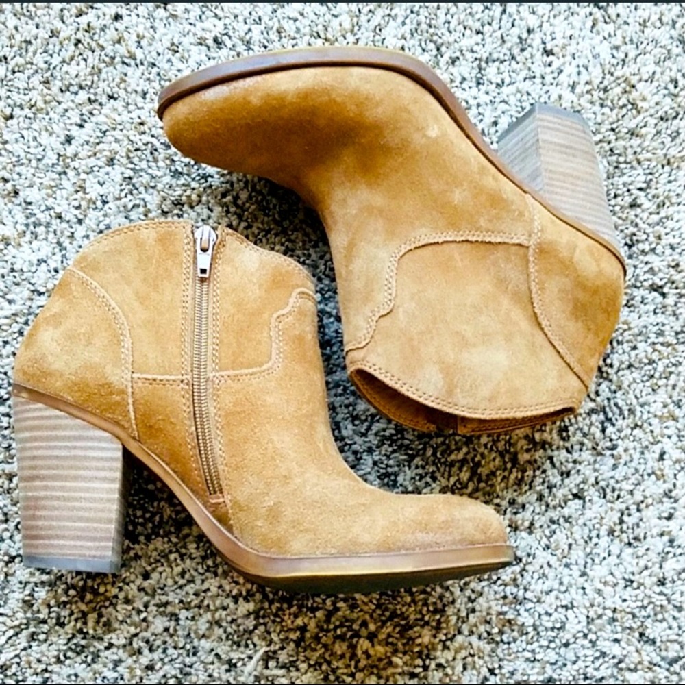Lucky Brand boots